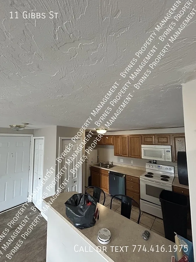2 bed, $1,800 — Photo 2