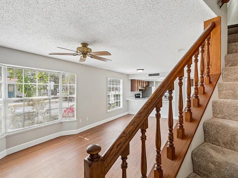 1003 W Horatio St #A — Photo 7