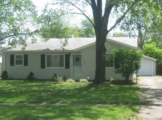 376 Holly Dr, Berea, OH 44017