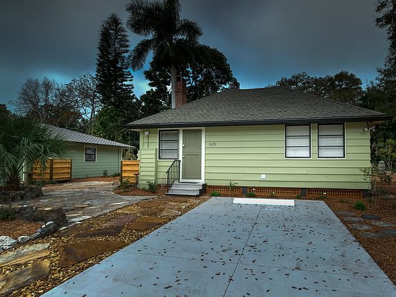 3rd image of 2475 Alameda Ave