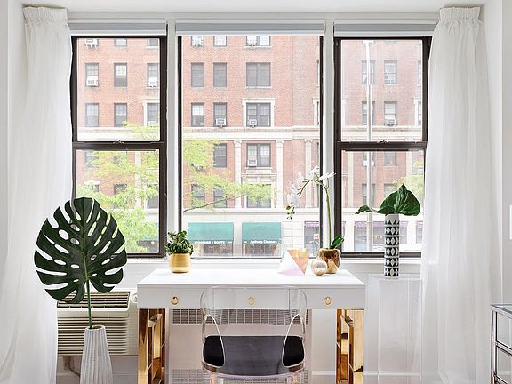 4th image of 200 W 79th St APT 2H