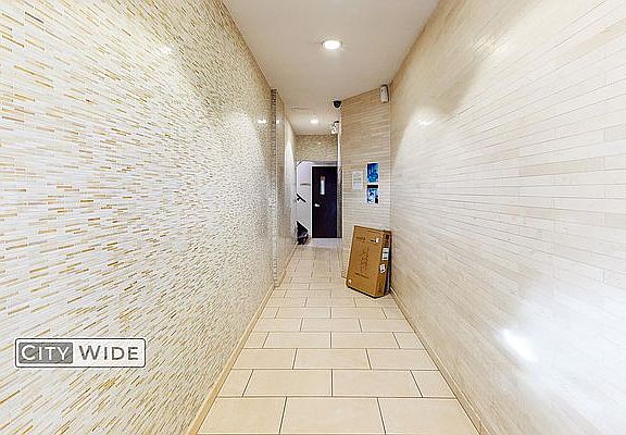 4th image of 1497 3rd Ave #1B