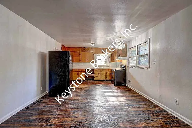 1752 Upper River Rd. - 23A — Photo 4