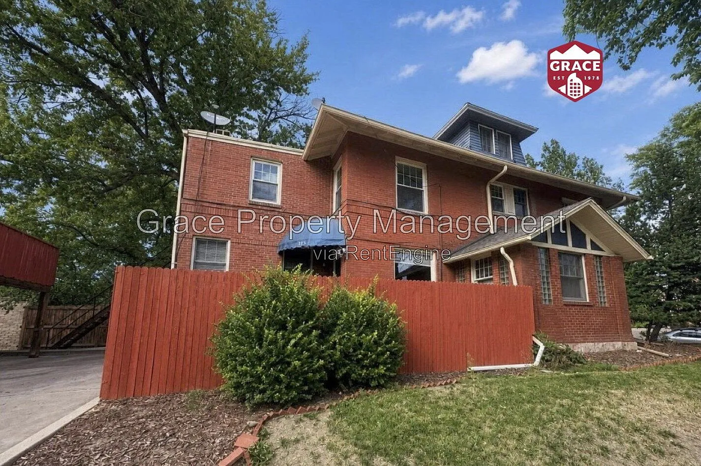 2 bed, 1.0 bath, 797 sqft, $1,800 — Photo 1