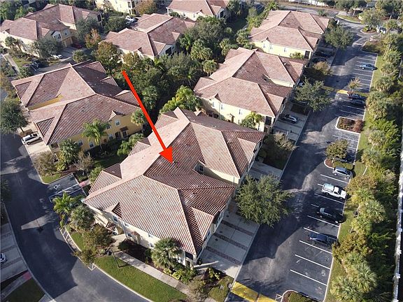 2nd image of 2852 Oakwater Dr