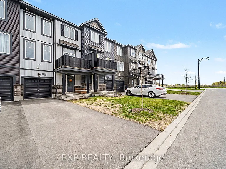 108 Teelin Cir — Photo 3
