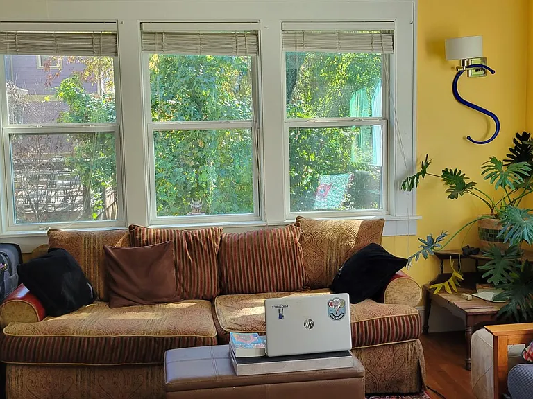 sunny bonus room
