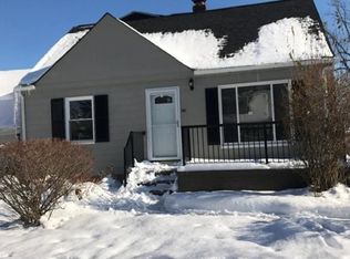 1241 Sunset Rd, Mayfield Heights, OH 44124