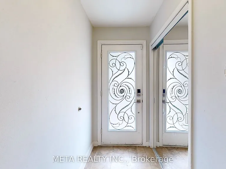 36 Dewlane Dr — Photo 17