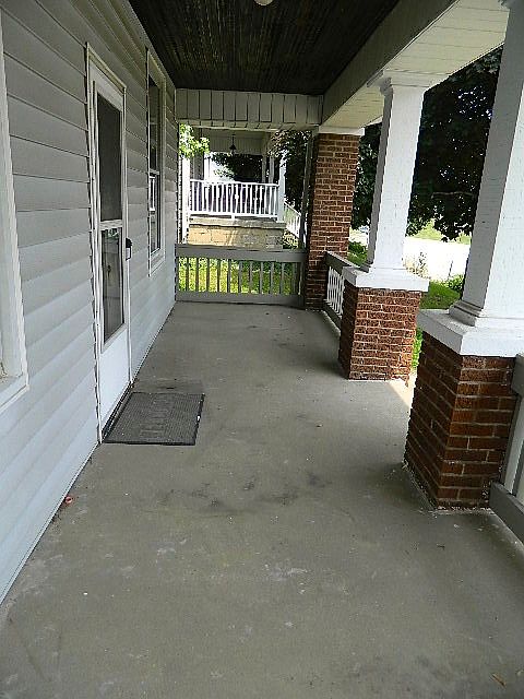 Covered Front porch
