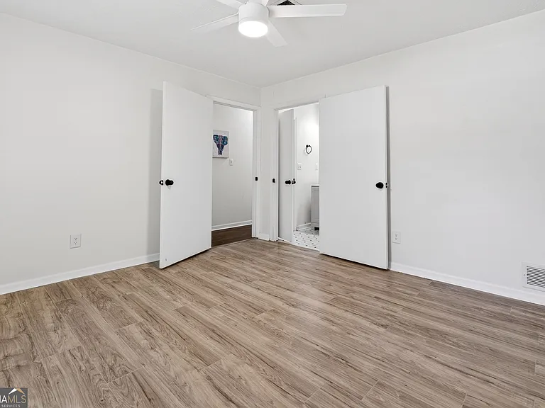 11525 Matthews Trl — Photo 24
