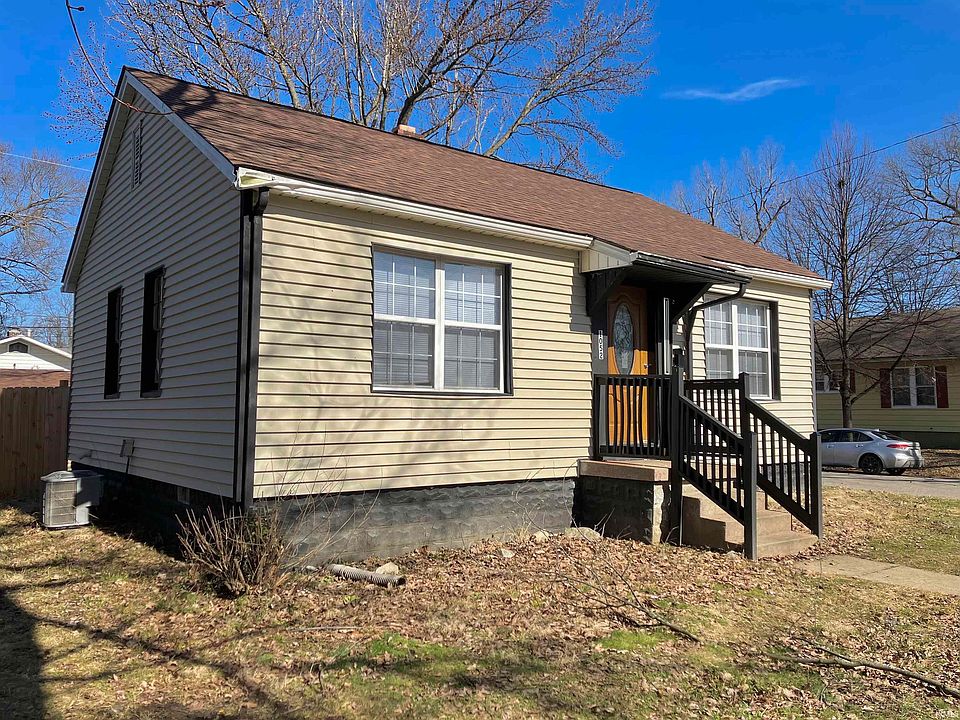 1st image of 1052 Covert Ave