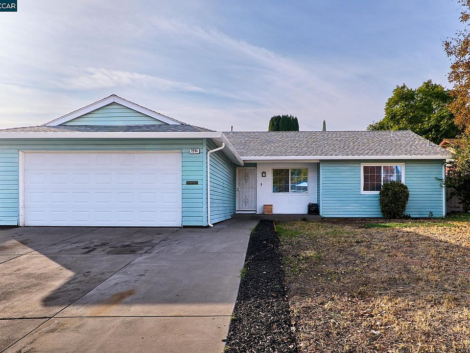 1st image of 2710 Barcelona Cir