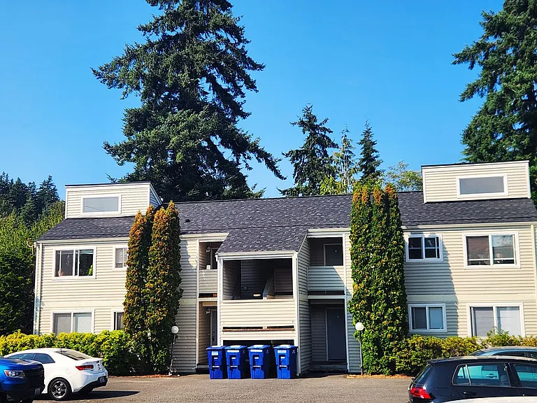 Heather Ridge, 2 Bedrooms, 1 Bathroom Apartments for Rent! — Photo 39