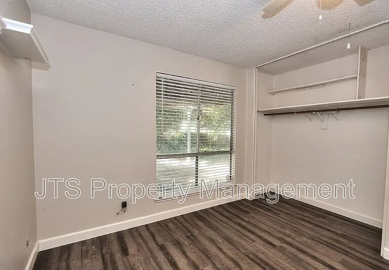 5748 Muldrow Rd — Photo 61