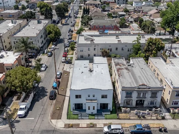 1100 W 42nd St, Los Angeles, CA 90037