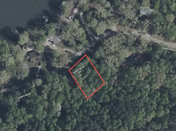 32 County Road 633, Booneville, MS 38829