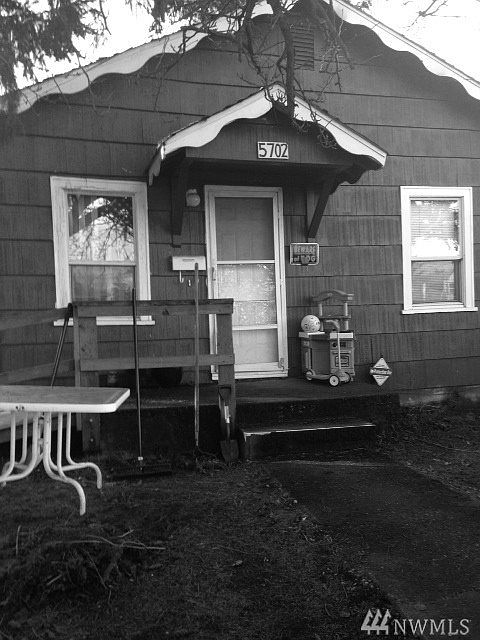 1st image of 5702 McKinley Ave