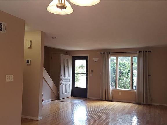 5th image of 76 Kristee Cir #76
