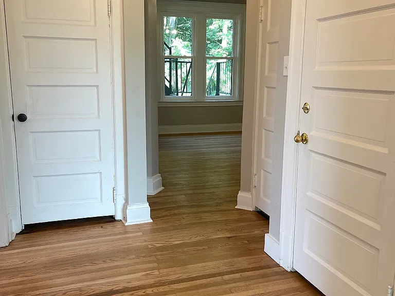 1123 Walnut St #2 — Photo 10