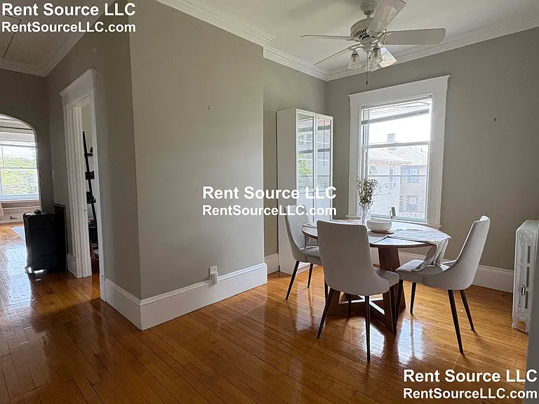 1619 Centre St #TOP FLOOR — Photo 19