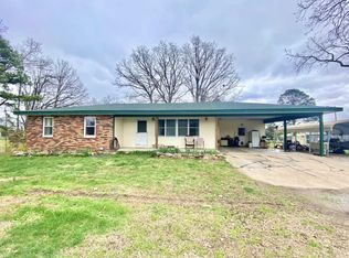 10302 County Road 8270, West Plains, MO 65775