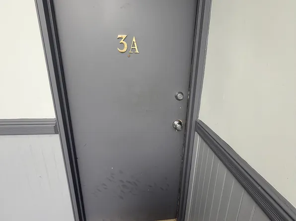 137 70th St APT 2A, West New York, NJ 07093