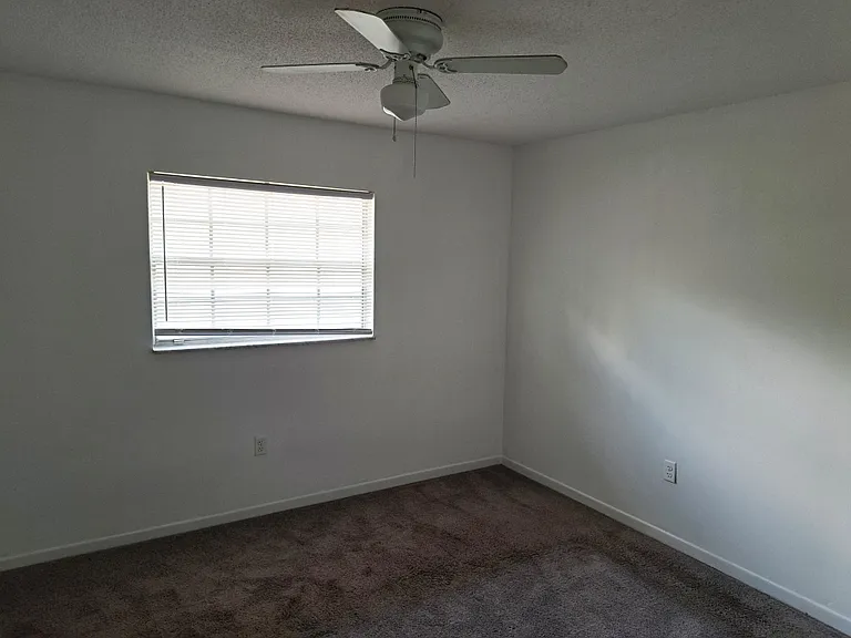 6026 1st Ave S #10 — Photo 7