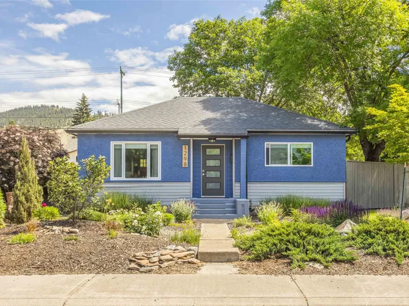1298 Kilwinning St, Penticton, BC V2A 4P3