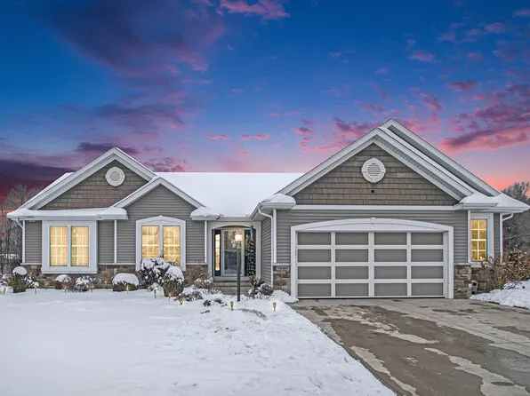 58089 Westleaf Manor Blvd, Elkhart, IN 46517