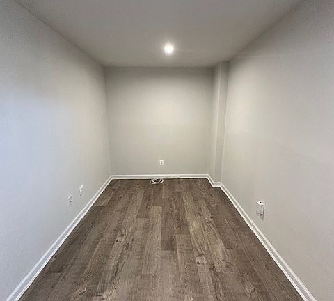 3rd image of 1001 Wickersham Way #1