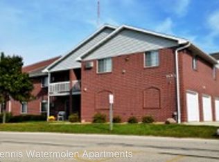 1659 River Bend Ter APT 2, Green Bay, WI 54311