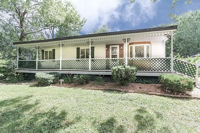 1st image of 17345 Lockwood Ave