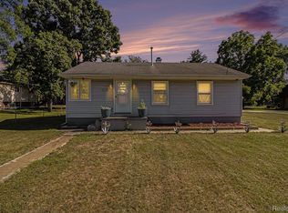 26651 Shiawassee Rd, Southfield, MI 48033