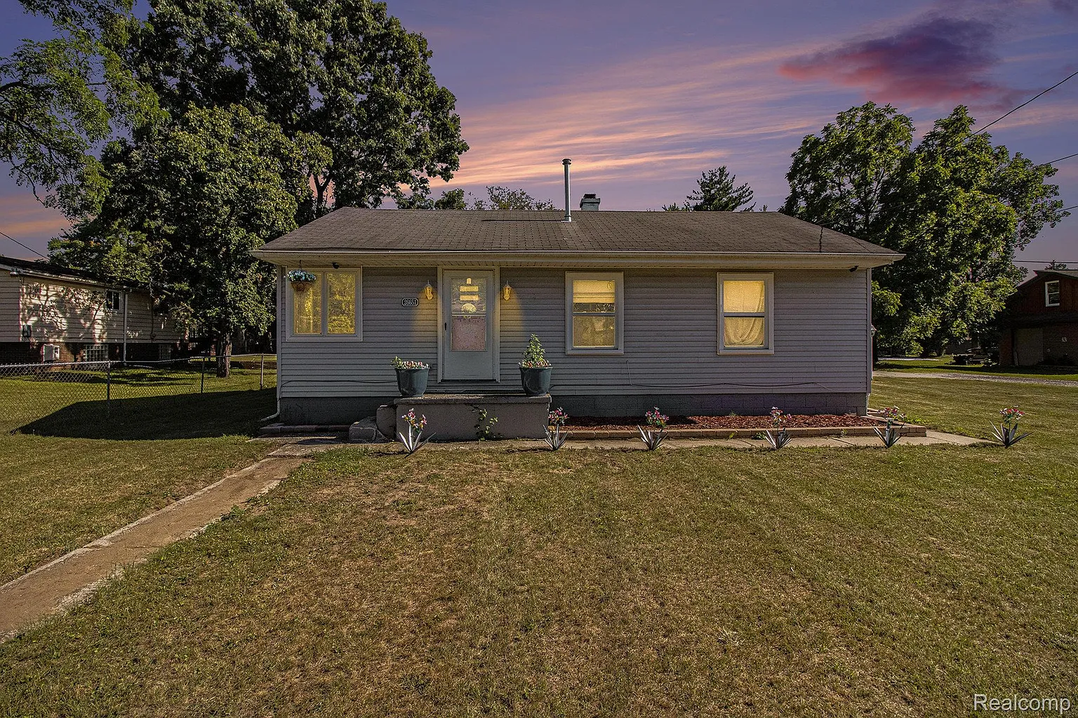 26651 Shiawassee Rd photo 1