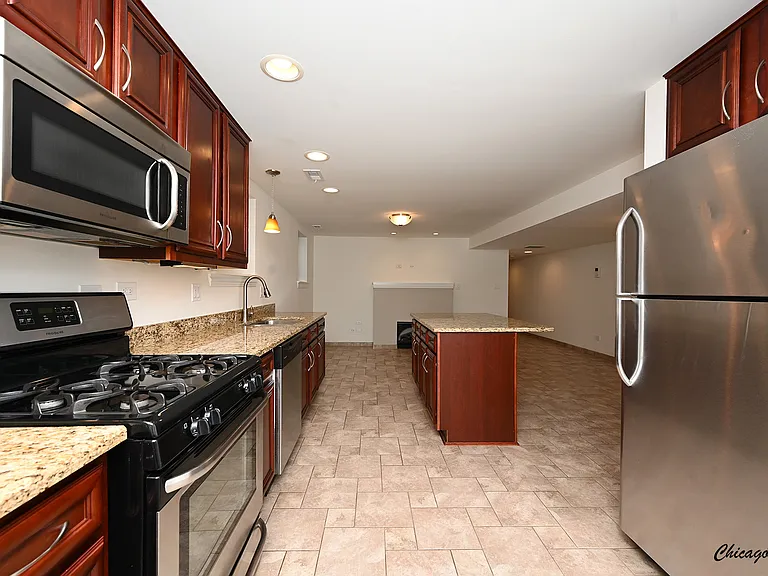 18 W Chestnut St #BR — Photo 14