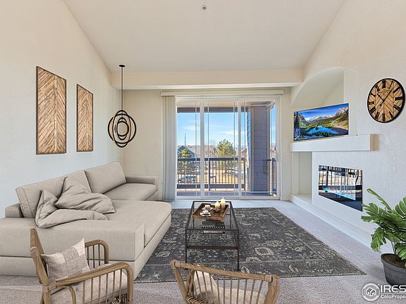 5th image of 804 Summer Hawk Dr #10303