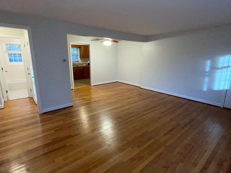 72 Charter Oak St #B — Photo 7
