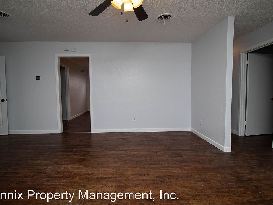 1st image of 2202 Iola Ave