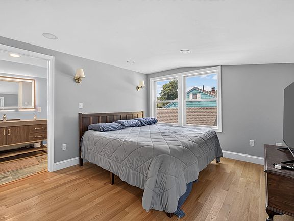 4th image of 17 Rockwood Ln