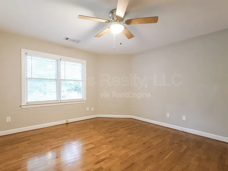 280 Halah Cir NE — Photo 11