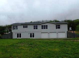 12945 23rd St, Perry, KS 66073