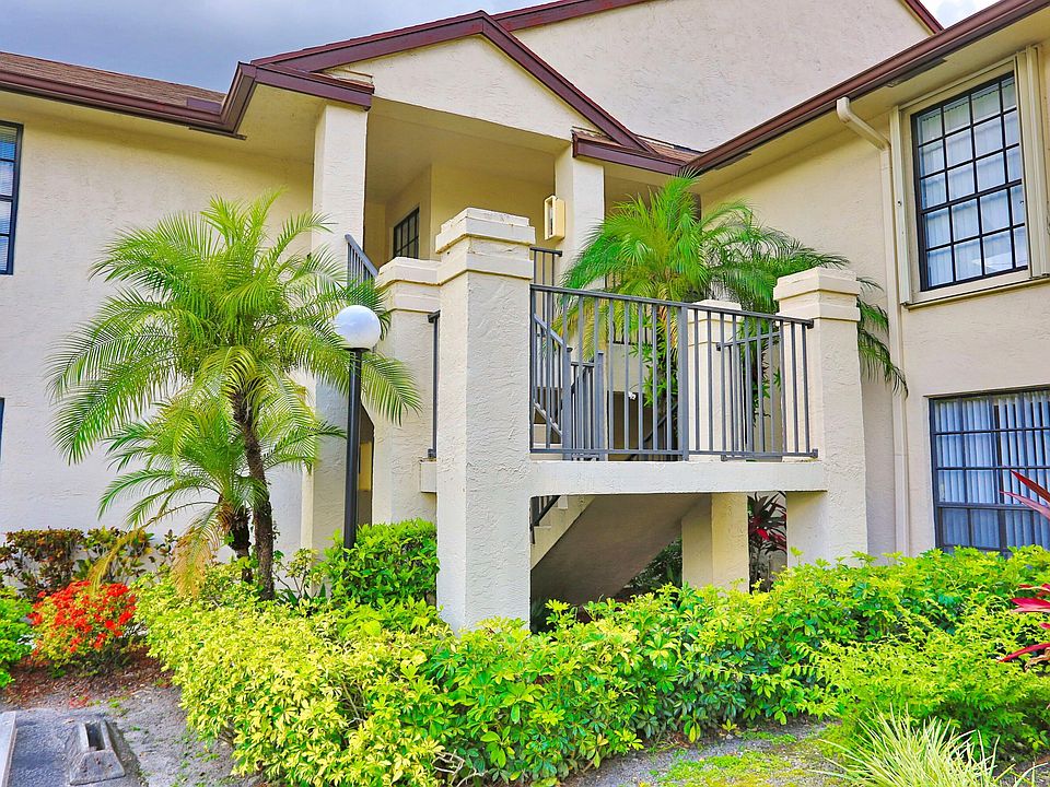1st image of 3277 Jog Park Drive