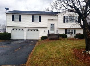 146 Columbia Rd, Windsor, CT 06095
