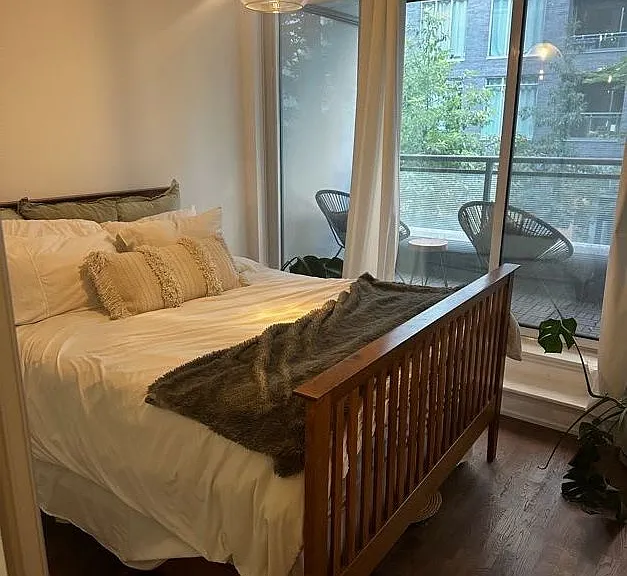 20 Gladstone Ave #216 — Photo 13