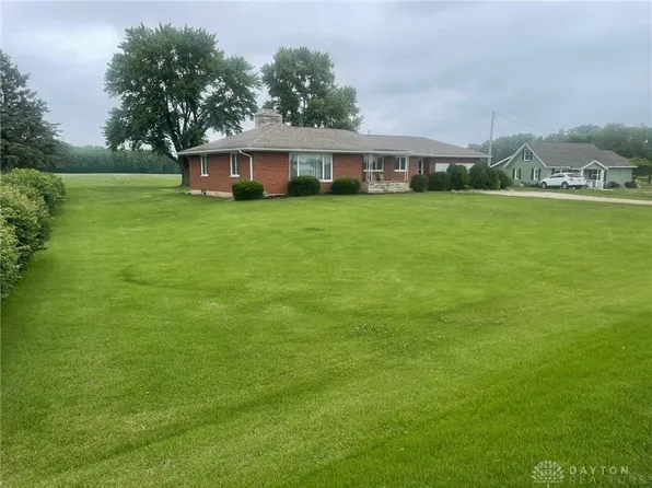 311 Swailes Rd, Troy, OH 45373