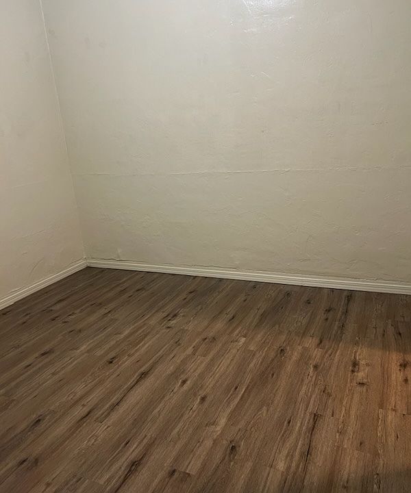 2nd image of 716 18th St APT 24