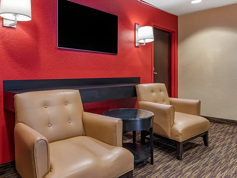 Lobby and Guest Check-in