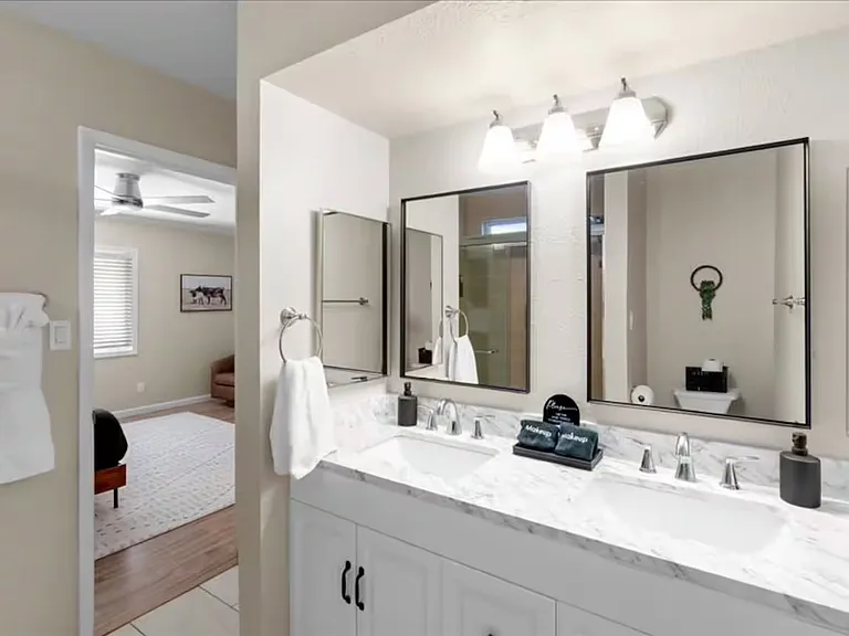7520 S Forest Ave — Photo 32