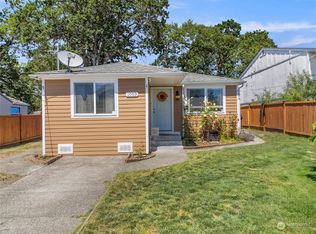 1003 108th St S, Tacoma, WA